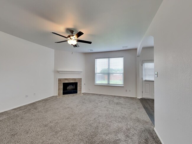 Foto del edificio - MOVE IN READY NOW IN KELLER ISD!