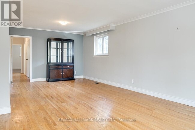 Building Photo - 30 Silkwood Crescent