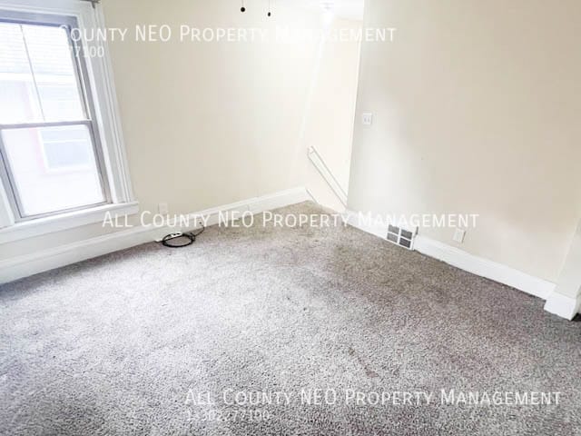 Building Photo - 1854 W 45th St