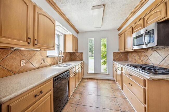 Foto del edificio - 21606 Park Downe Ln