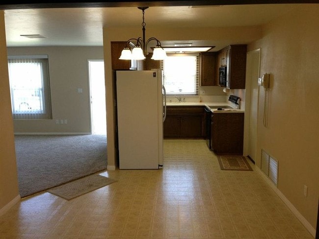 Foto del edificio - 3 br, 1.5 bath House - 1593 Norran Ave