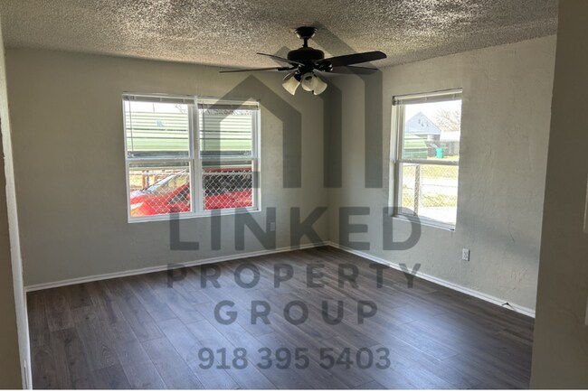 Foto del edificio - Beautiful Fully Remodeled 3 bedroom in Oklahoma City