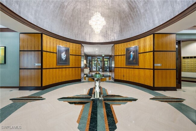 Foto del edificio - 7515 Pelican Bay Blvd