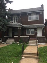 Building Photo - 4217 S Grand Blvd