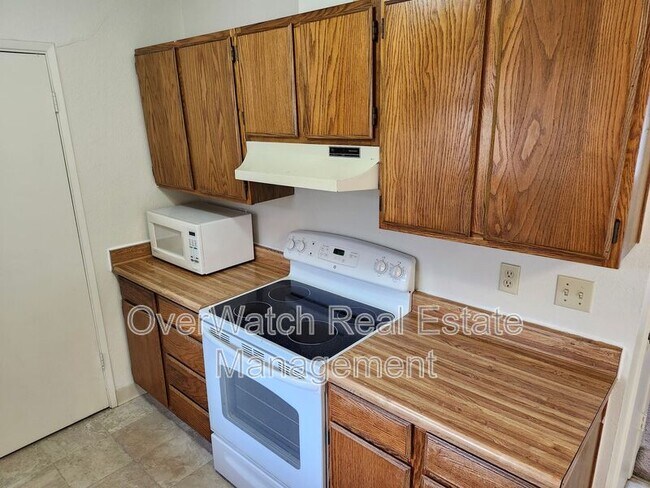 Foto del edificio - 8116 Boundary Ave