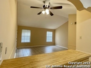 Foto del edificio - 235 W Silver Sands Dr