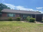 Foto principal - 8635 McDade St