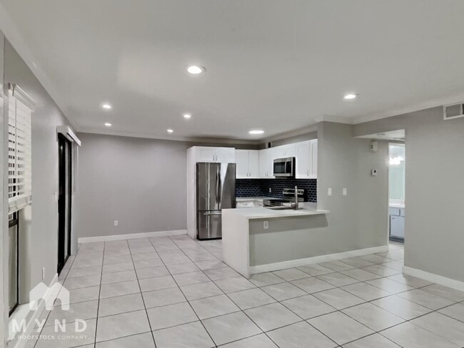 Building Photo - 4744 O'Bannon Dr