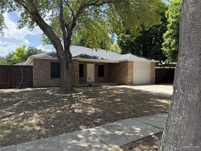Building Photo - 4007 Santa Fabiola St