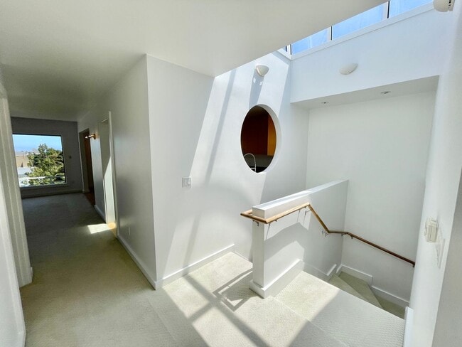 Building Photo - Contemporary, Stunning 3BR/2.5BA Noe Valley Home w/Tranquil Garden! PROGRESSIVE