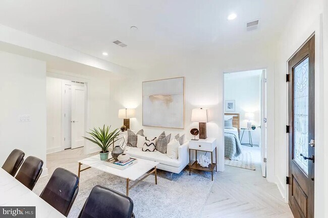 Foto del edificio - 1825 13th St NW
