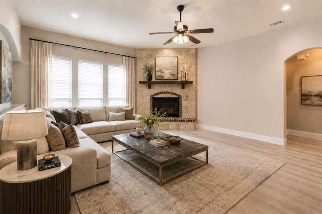 Foto del edificio - 4513 Oxbow Dr