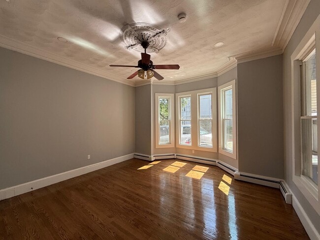 Building Photo - 58 Vinal Ave