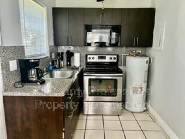 Foto del edificio - 2512 Grant St