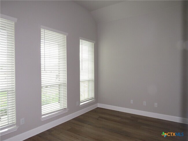 Foto del edificio - 5737 Redfish Ct