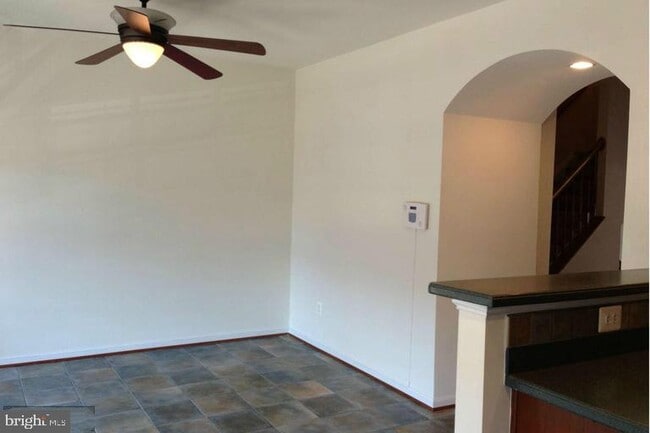 Building Photo - 7553 Grey Goose Way