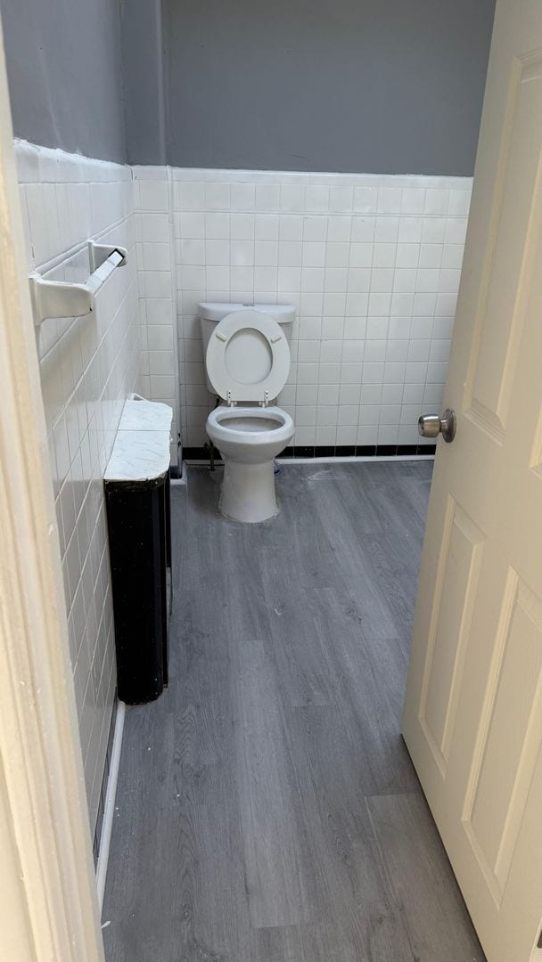 Foto del edificio - 5328 Hadfield St