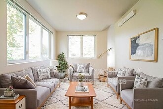 Building Photo - 5263 N Harvard St