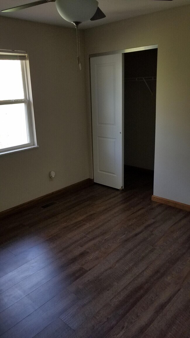 Foto del edificio - 24 Heritage Pl