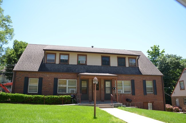 Foto del edificio - 712-808 Bancroft St
