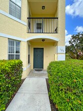 Building Photo - 124 SW Peacock Blvd