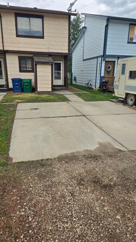 Foto principal - 257 Canby St