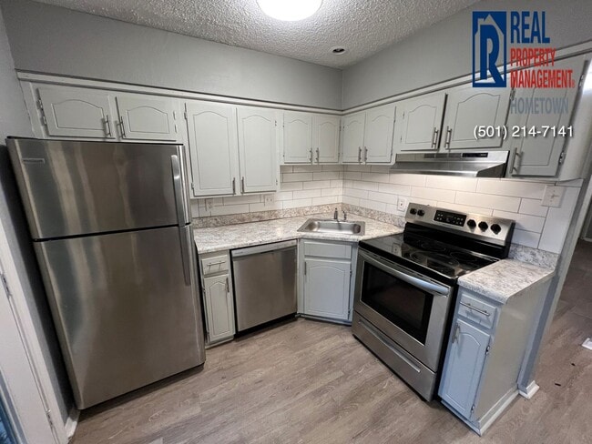 Building Photo - 5707 Sonora Dr