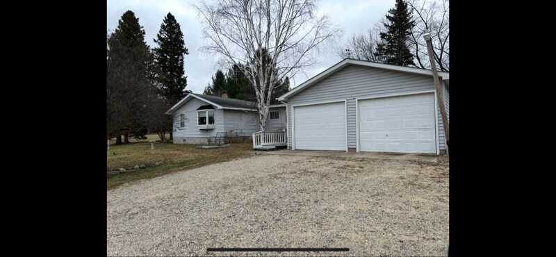 Foto del edificio - 3318 Beechwood Rd