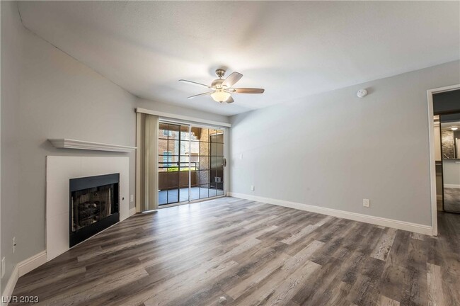 Building Photo - 2200 S Fort Apache Rd
