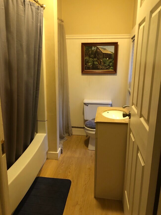 16 Day Ave, Westfield, MA 01085 Townhome Rentals in Westfield MA