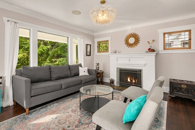Foto del edificio - 7006 12th Ave NW