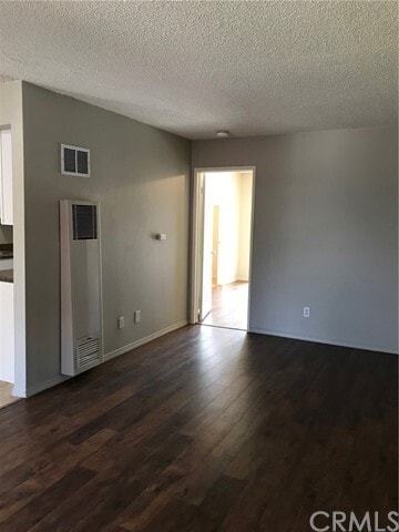 Foto del edificio - 16939 Reed St