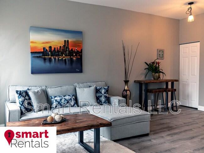 Foto del edificio - 3641 McRee Ave