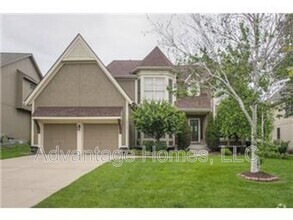 Building Photo - 14117 Parkhill Ln