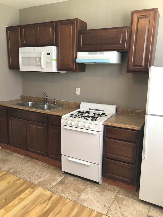 Foto del edificio - 1052 W Thorndale Ave