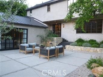 Building Photo - 1094 Acanto Pl
