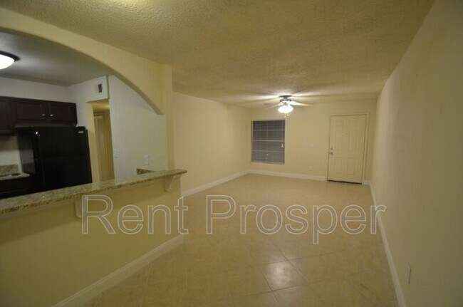 Foto del edificio - 7614 Forest City Rd