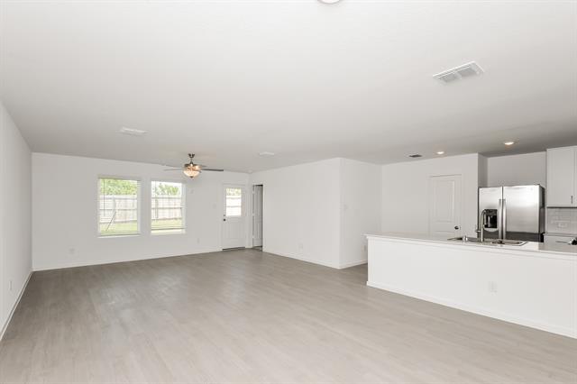 Building Photo - 2748 Mistwood Dr