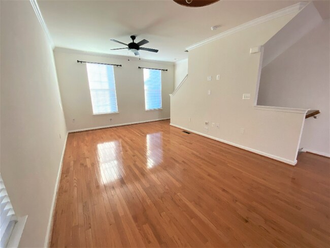 Foto del edificio - 150 Pioneer Ln
