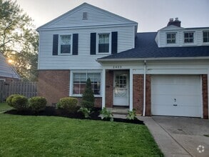 Building Photo - 2405 Overlook Rd