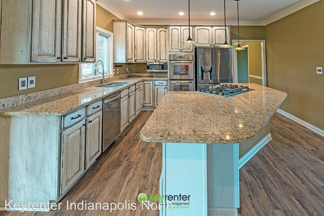 Building Photo - 4 br, 3.5 bath House - 12563 Pembrooke Circle