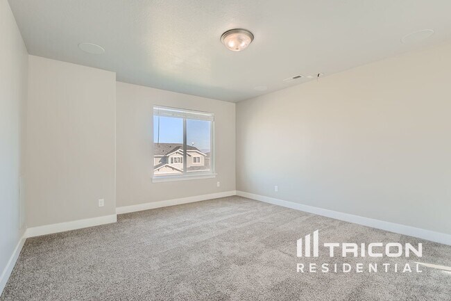 Building Photo - 4461 Breezy Meadow Dr