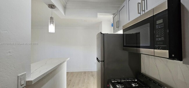 Building Photo - 6330 SW 79th St
