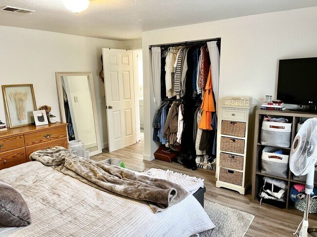 Foto del edificio - 1416 Rutherford Avenue