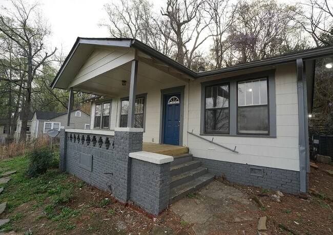Building Photo - 7017 4th Ave S