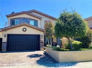 Building Photo - 1764 2nd St.