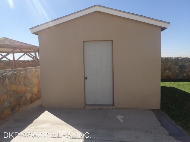 Building Photo - 3632 Tierra Alba Dr