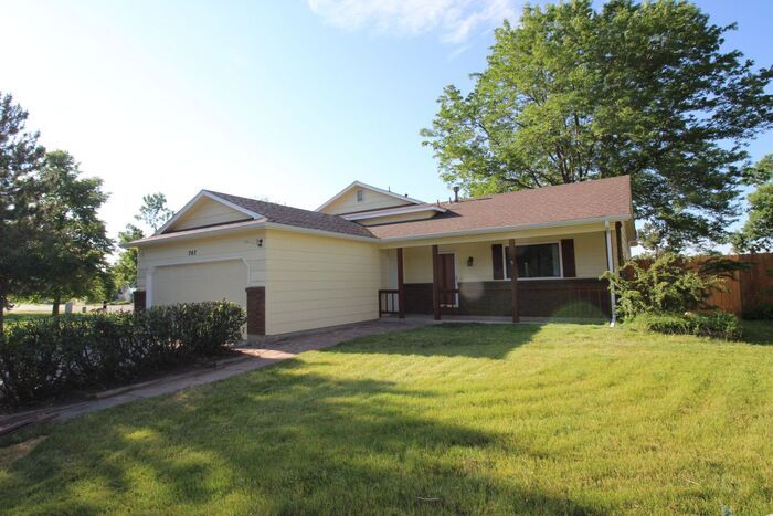 Primary Photo - Wonderful 4 Bedroom House