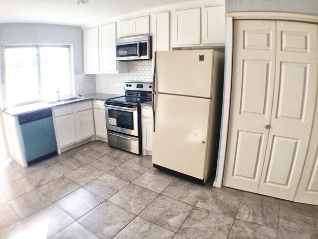Foto del edificio - Quaint Home in Peaceful Carrollton Neighborhood!