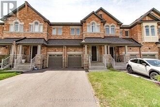 Building Photo - 53 Drizzel Cres